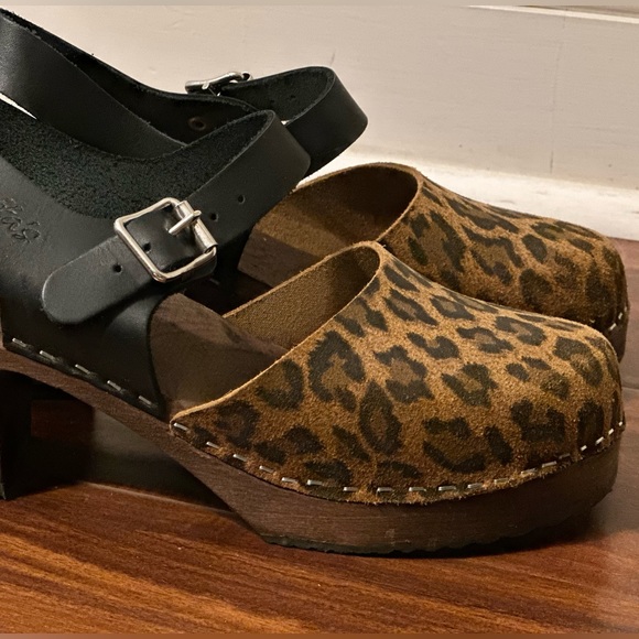 Lotta’s Leopard Clog Mary Jane’s - Picture 2 of 9